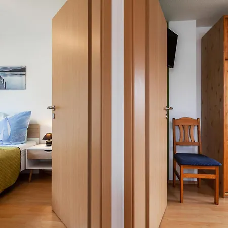 Schaeferhund טיסואו